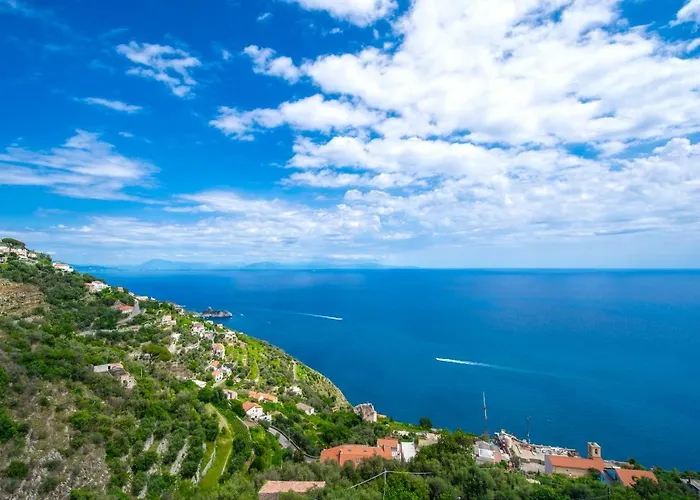 Amalfi Coast Mareblu 公寓 *