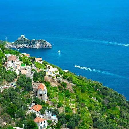 Amalfi Coast Mareblu * Furore